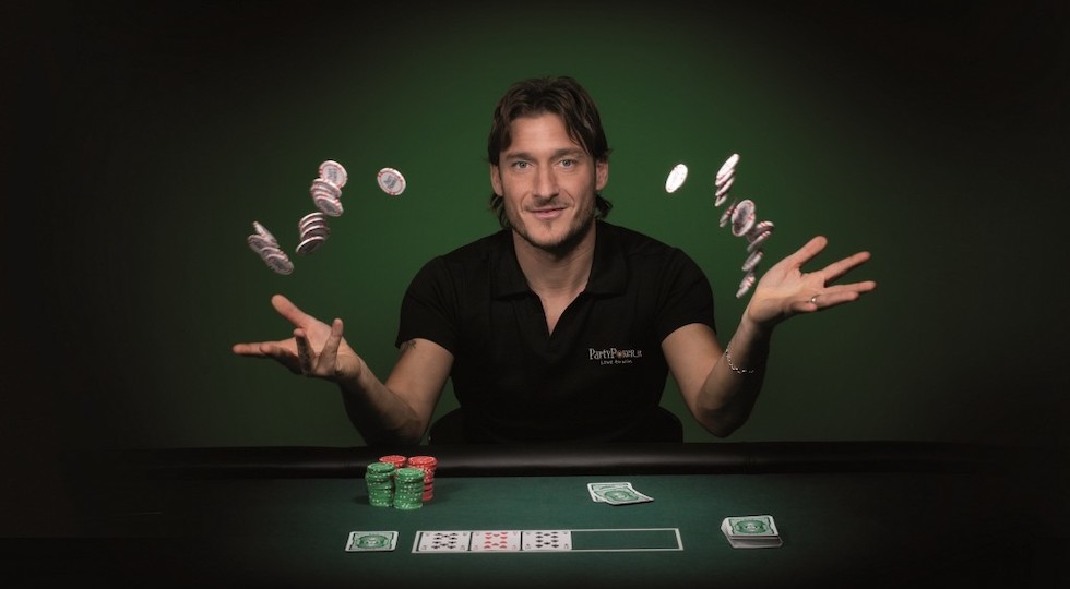 Totti e il poker, una lunga storia d’amore ma il Fisco indaga