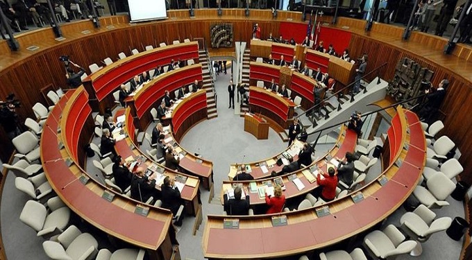 Ostruzionismo a Ddl Provincia Trento, la minoranza ‘attinge’ da referendum sul gioco della Svizzera