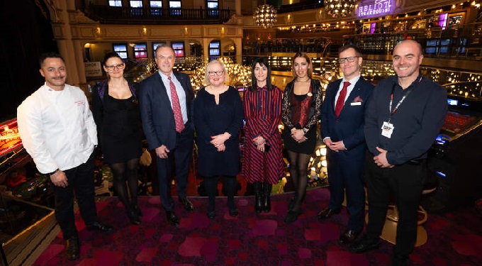 Ministro Uk Twycross visita Hippodrome casino: obiettivo conoscere il settore