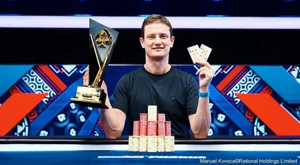 Il Main event Ept Praga 2025 termina con un deal a tre: vince Matan Krakow