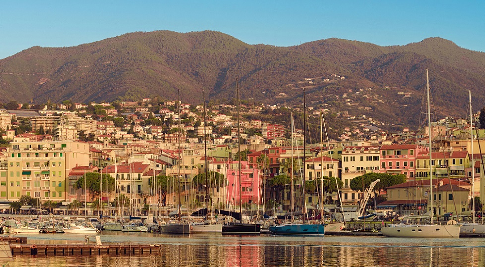 Sanremo, il sindaco Biancheri ritira le deleghe all’assessore al Bilancio e partecipate Rossano