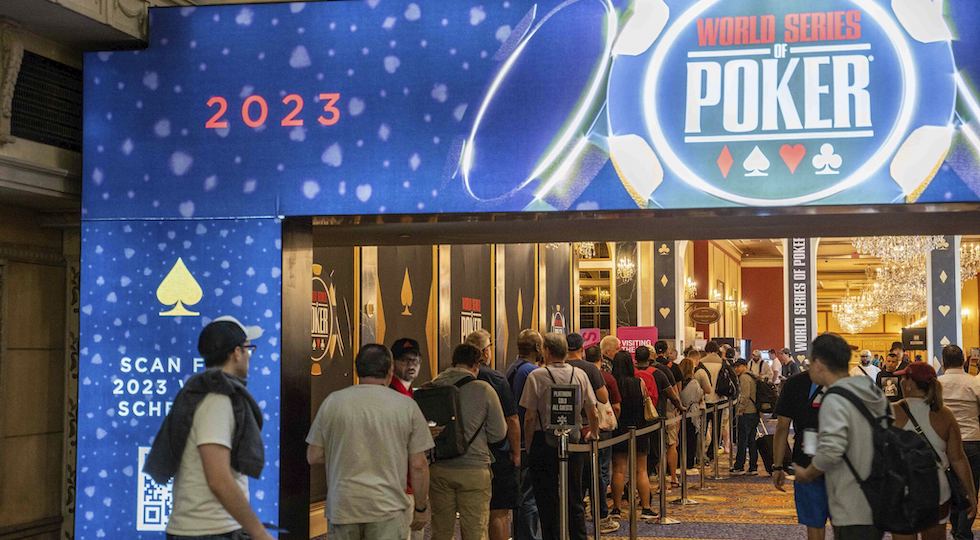 Shaun Deeb a caccia del settimo Wsop Bracelet al $1.500 Mixed Omaha Hi-Lo, l’italo-francese Gatta c’è