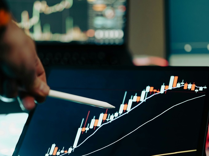 Mercato Pc e console a rallentatore, e il tempo di gioco si è ‘fermato’