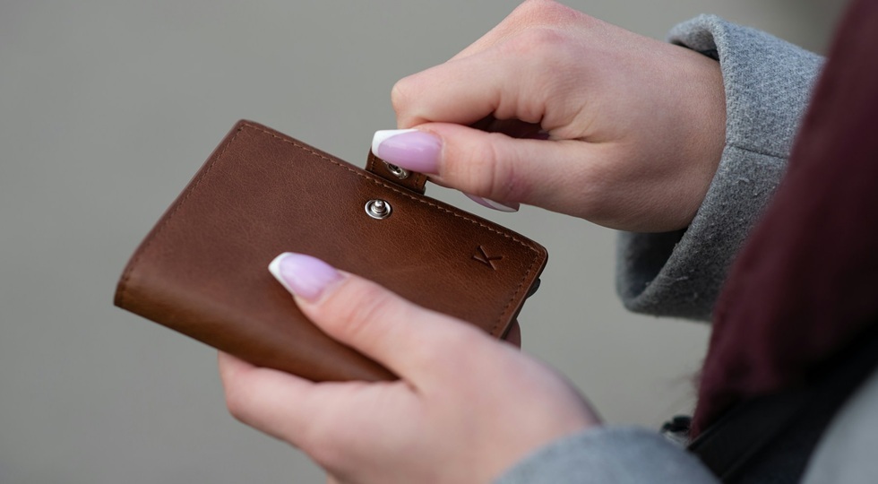 Rifugiate sfruttate per aprire conti di gioco, blitz in Spagna