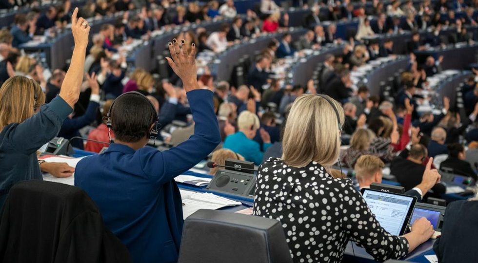 Parlamento Ue studia il bilancio, al vaglio tassa sul gioco online