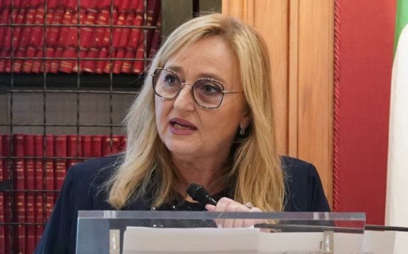 Mozioni sul gioco: il Governo chiede un testo unico, l’opposizione insorge