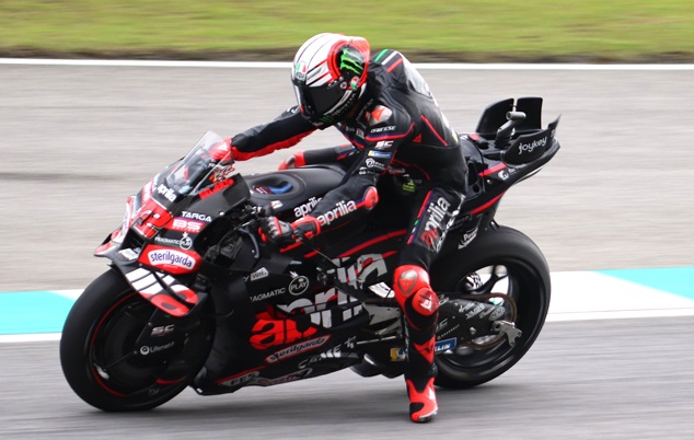 Moto Gp: Aprilia detta legge anche in Ungheria